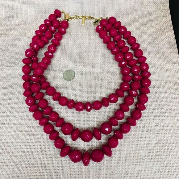 Sugarfix  3 Strand Magenta Beaded Necklace - Picture 2 of 3